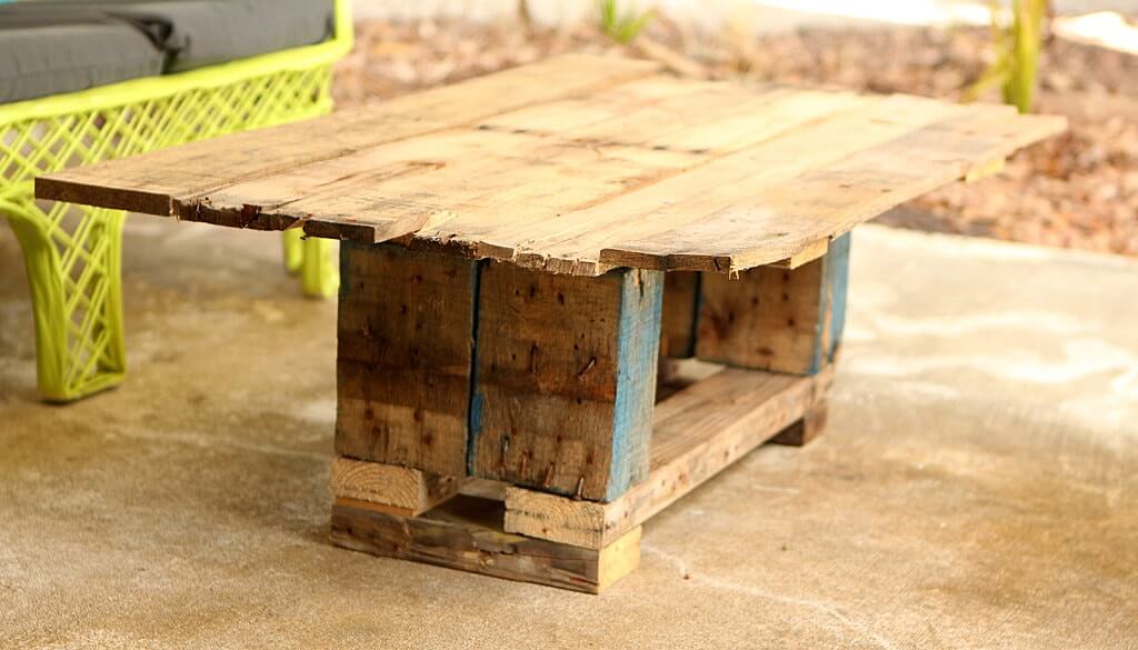 Pallet wood outdoor table